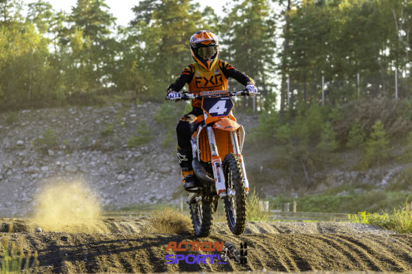 High-Resolution Motocross Photo Bundle - Västervik Track September 2024